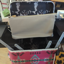 Load image into Gallery viewer, 3 N 1 Crossbody