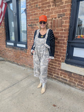 Load image into Gallery viewer, Black Open Front Sweater