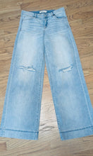 Load image into Gallery viewer, Hidden Jeans