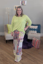 Load image into Gallery viewer, Boho Crochet Floral Pants