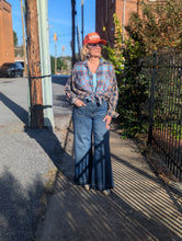 Load image into Gallery viewer, Plaid Blue/Green Top