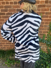 Load image into Gallery viewer, Black and White Coat
