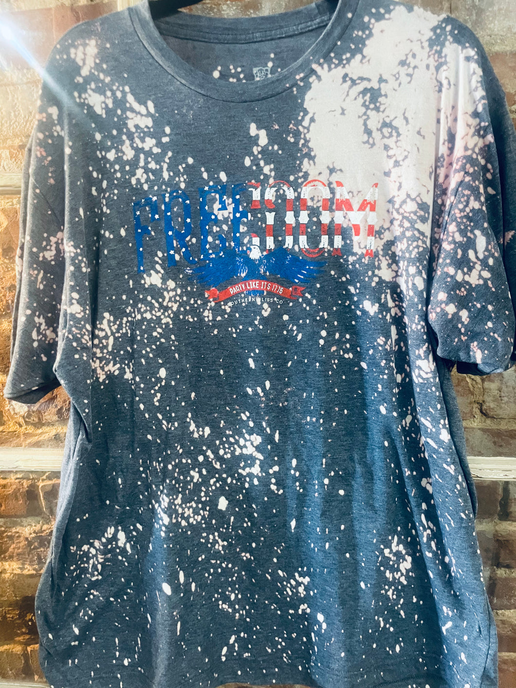 Freedom Graphic Tee