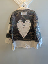 Load image into Gallery viewer, Camo Heart Jacket
