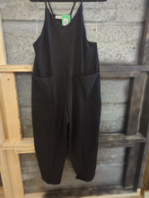 Load image into Gallery viewer, Black Sleeveless Jumpsuit
