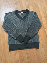 Load image into Gallery viewer, Winter Green Sweater
