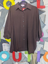 Load image into Gallery viewer, Sloane Button Up Top
