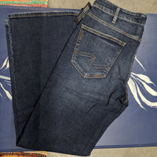 Load image into Gallery viewer, Men&#39;s Denim (ZAC)
